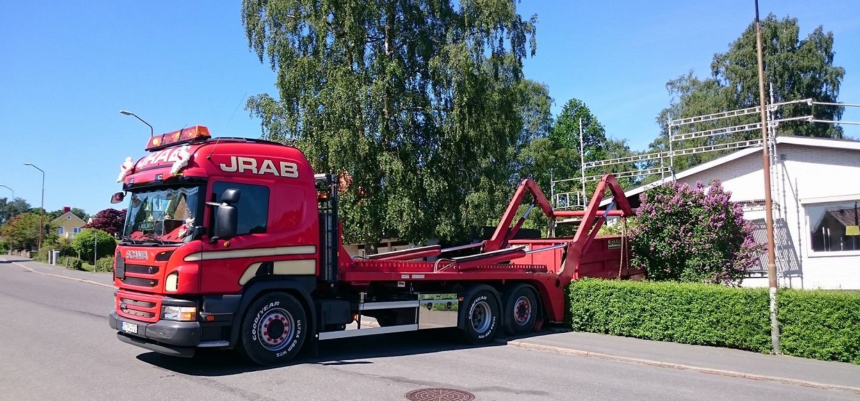 JRAB underlättar din vårstädning- boka container av oss!